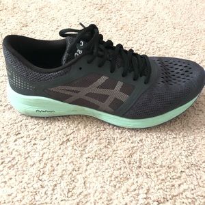 Asics Roadhawk FF